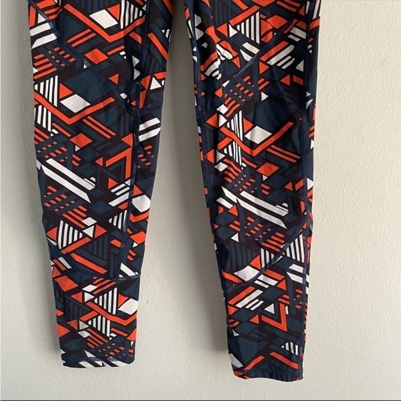 Sweaty Betty The Power pattern orange and teal 7/8 lux leggings - Picture 4 of 10